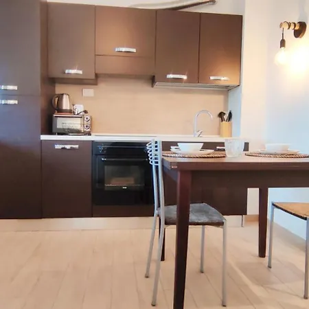 Modern Loft Fortezza Apartmán *